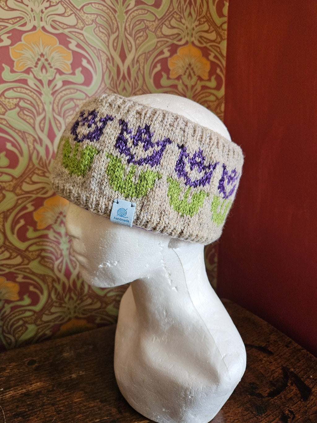 Earwarmer with floral design. Fully lined
