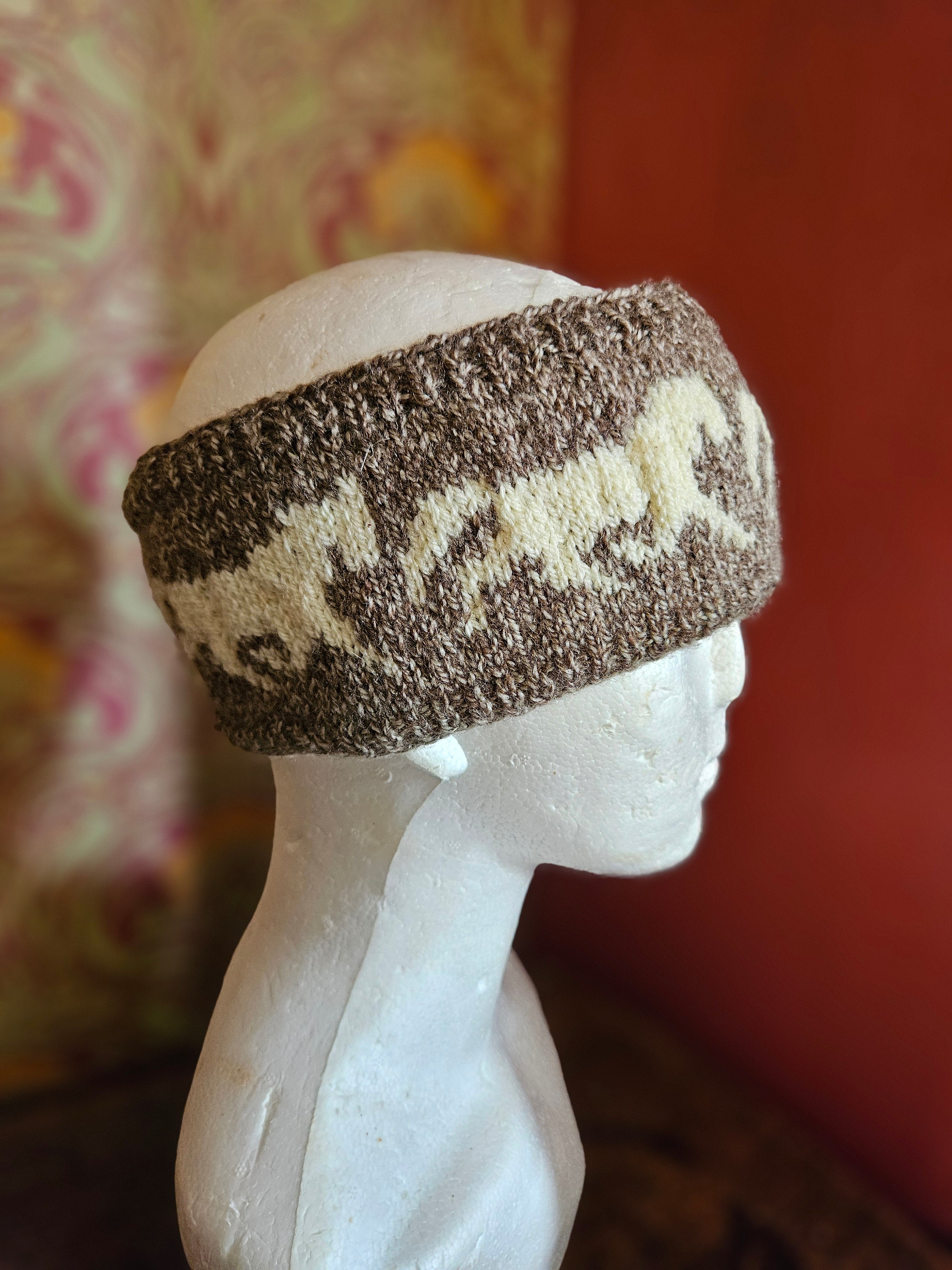 Earwarmer with horse design in soft mid brown