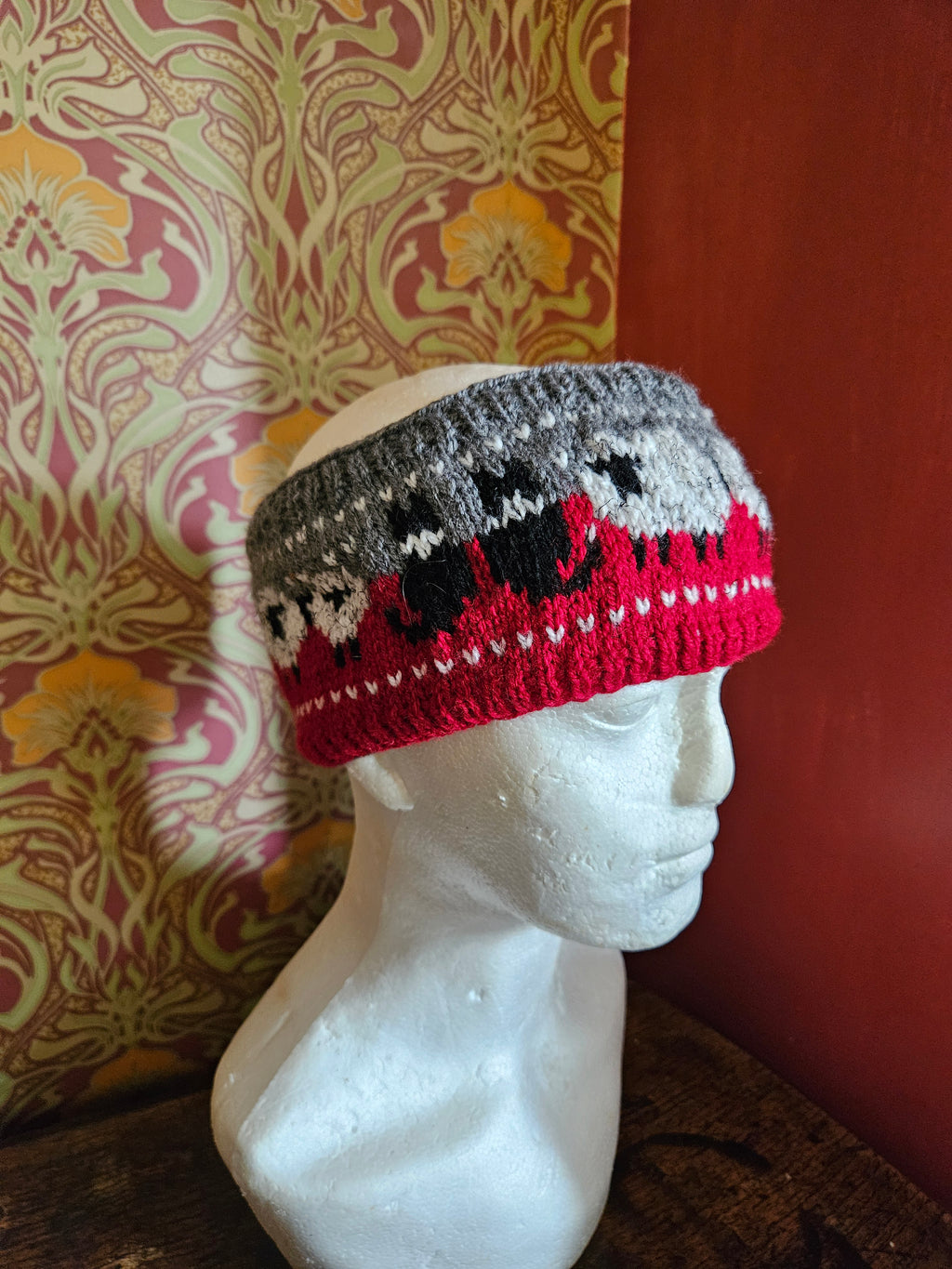 Earwarmer with Sheep and collie design. Fully lined
