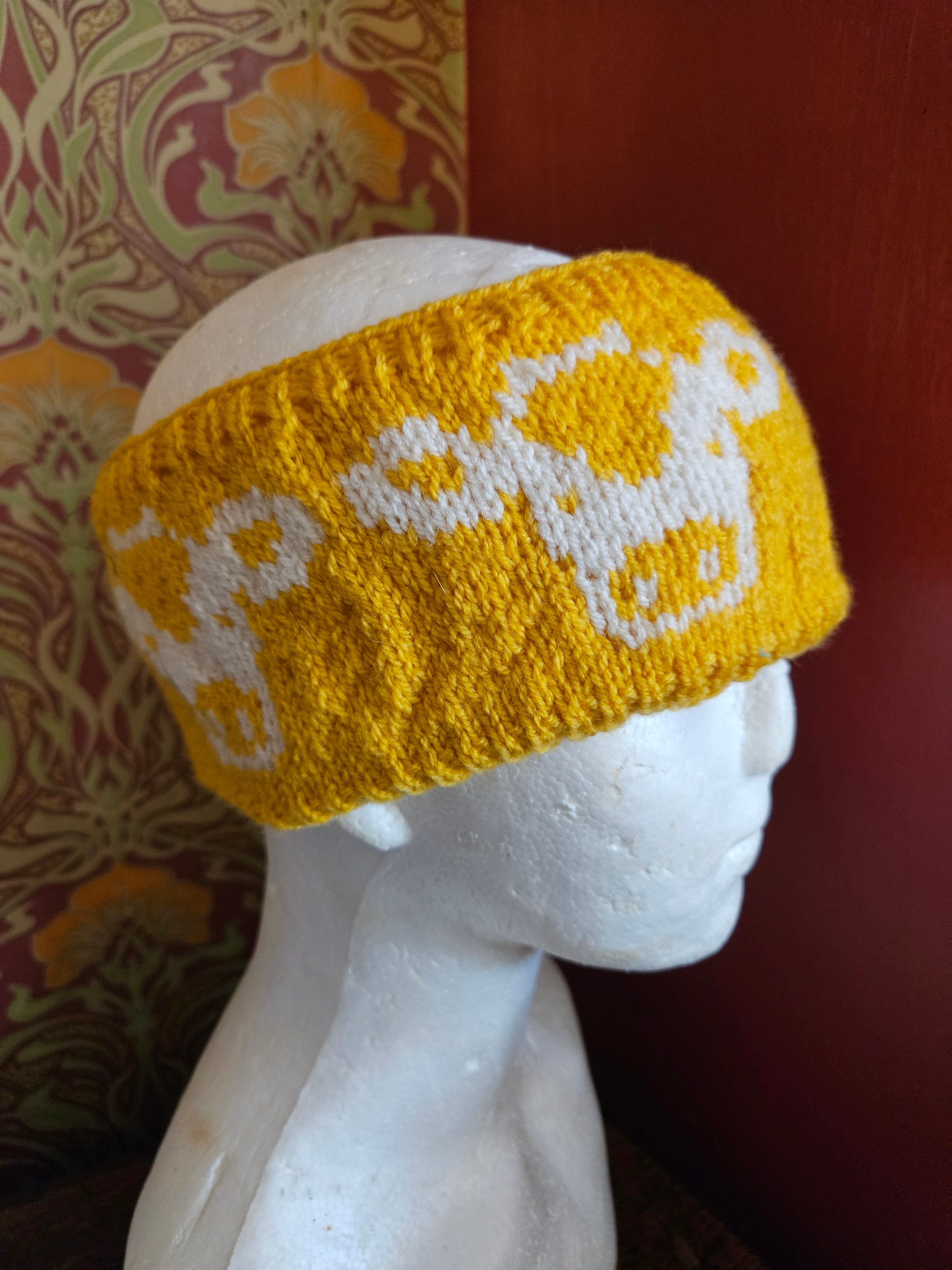 Earwarmer with cow design  Fully lined