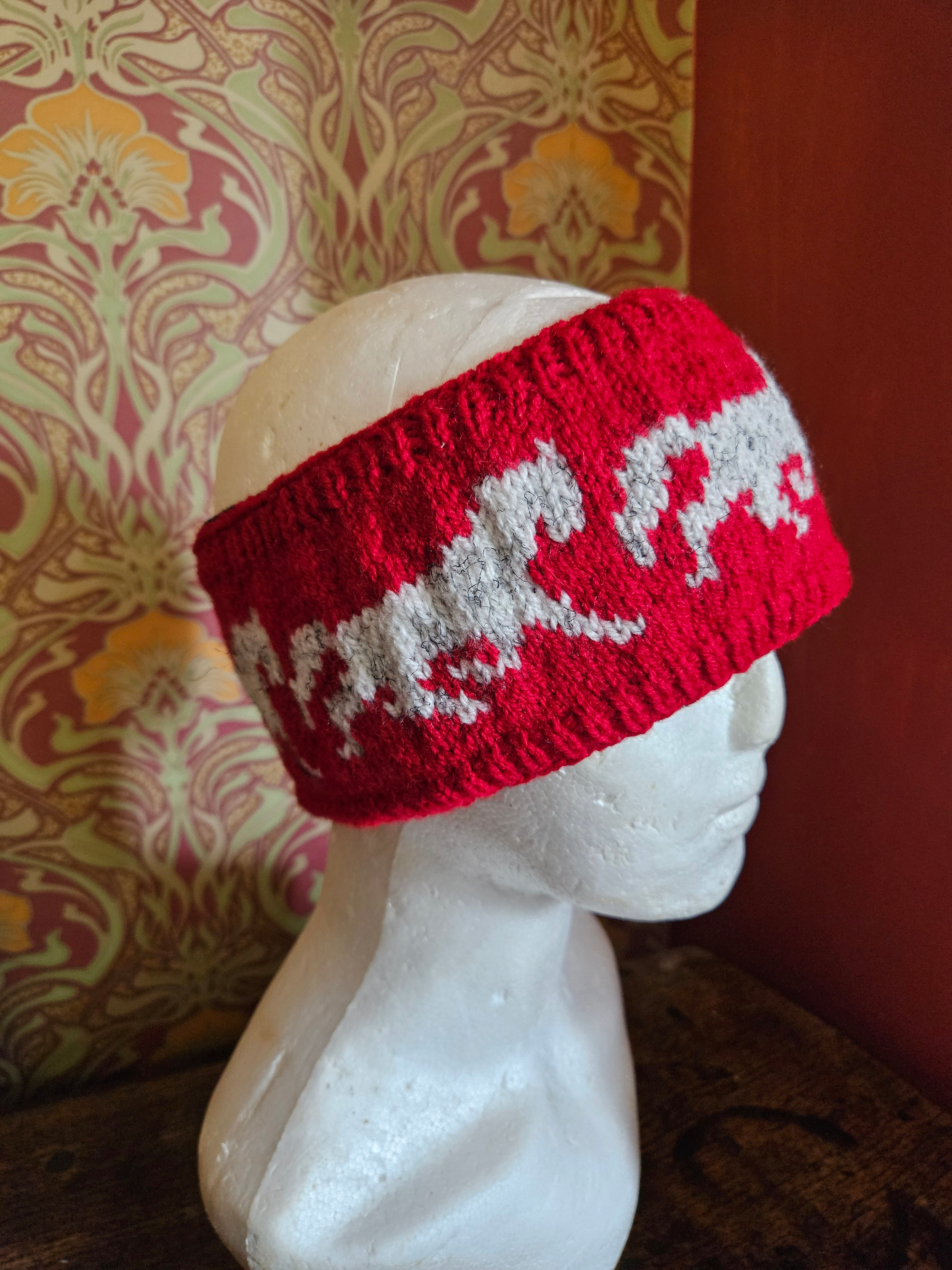Earwarmer with horse design. Fully lined