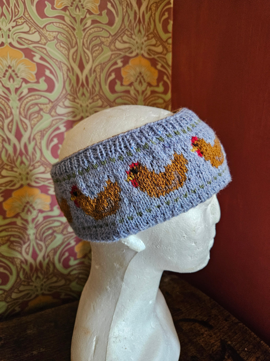 Earwarmer with chicken design. Fully lined
